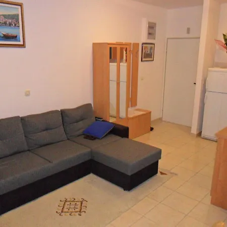 Apartament With Parking Space - 13684